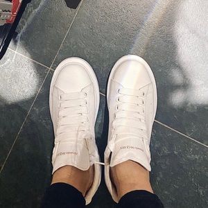 McQueen white tail fashion thick soled men's shoes